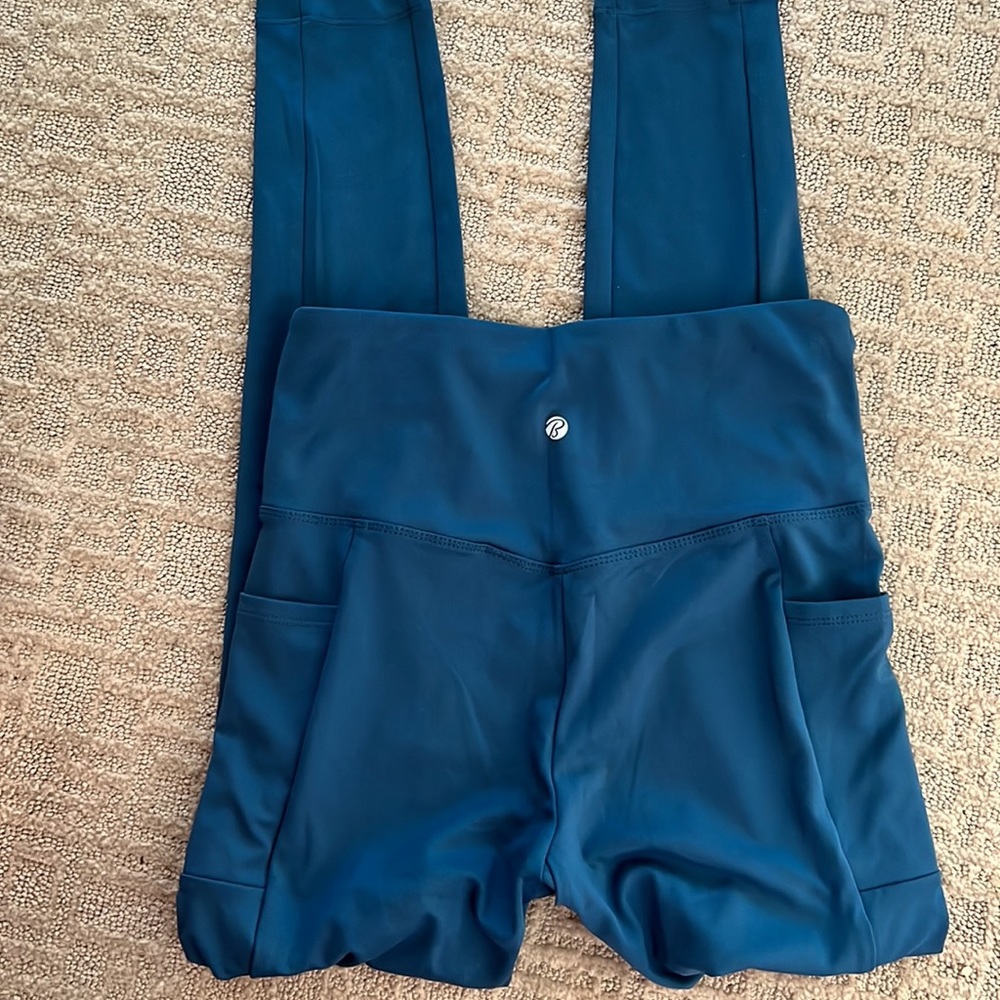 BALLY 💙LEGGINGS - Picture 3 of 3